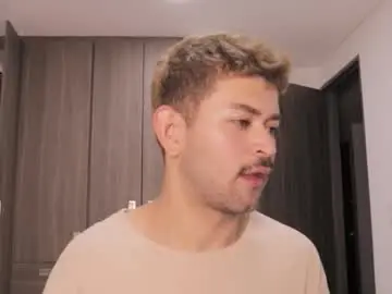 Chaturbate Watch Live Sex Cams of 404_not_found4