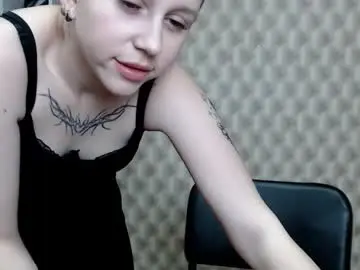 Chaturbate Nude Webcam of _miraterri_