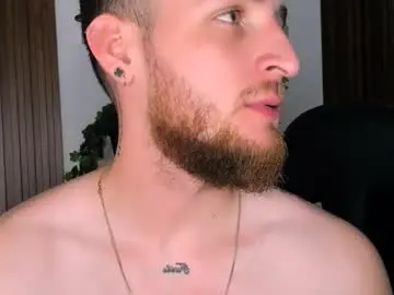 greeneyes_col from chaturbate