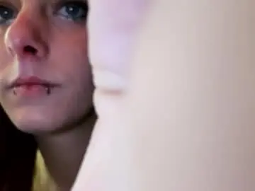 Chaturbate Nude Webcam of lilsirens11ut