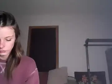 Chaturbate Nude Webcam of lilsirens11ut