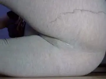 Chaturbate Adult Video Chat of wet_pants2022