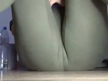 Chaturbate Free Porn Cam of wet_pants2022