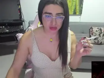 Chaturbate Best live sex cam show of khalifa_gold