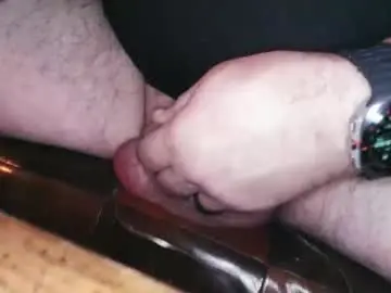 Chaturbate Live Porn of hotwheelsguy2