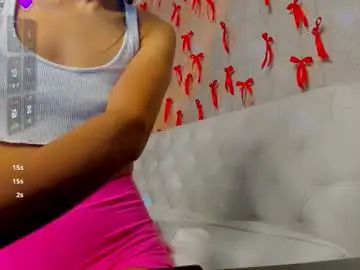 Chaturbate Live Sex Cam of ivy__ross