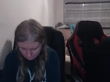 jenisandpeter from chaturbate