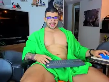 Chaturbate Free Porn Cam of peterjack7