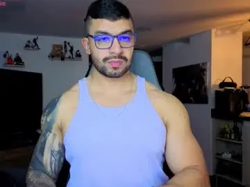 Chaturbate Best live sex cam show of peterjack7