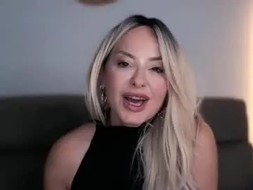 Chaturbate Live Sex Cam of sexyyceline