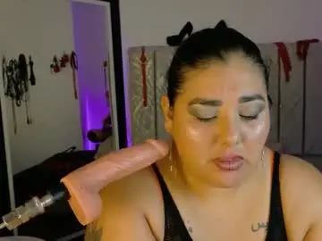 Chaturbate Live Sex Cam of andreaakinky