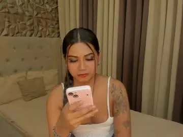 Chaturbate Live Porn of gorgeous_dark_luna