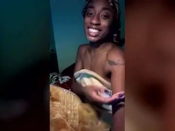 Chaturbate Sex Cam of thevixensapphire