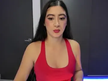 Chaturbate Live Sex Cam of aandreamartinez1