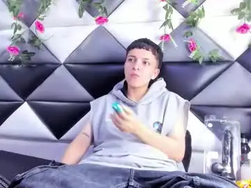 Chaturbate Watch Live Sex Cams of megan_thompsonn_