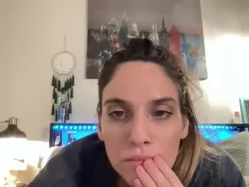 Chaturbate Live Sex Cam of astro_n_tatiana