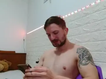 Chaturbate Free Porn Cam of colin_hopex