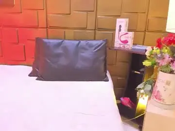 Chaturbate Watch Live Sex Cams of naomyrivera