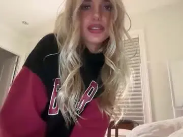 Chaturbate Free Porn Cam of oliviacarterrr