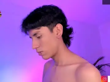 Chaturbate Free Porn Cam of keiner_smith