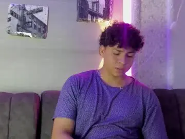 Chaturbate Watch Live Sex Cams of liam_percy7