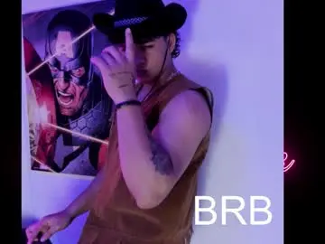 Chaturbate Watch Live Sex Cams of liam_percy7