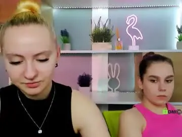 Chaturbate Live Porn of mila_glow