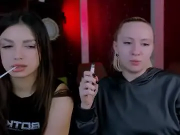 Chaturbate Nude Webcam of mila_glow