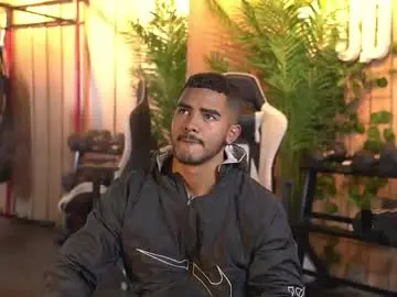 Chaturbate Live Sex of reik_von