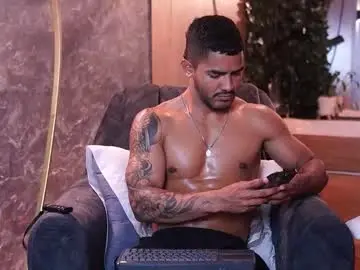 Chaturbate Watch Live Sex Cams of reik_von