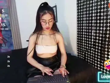 Chaturbate Live Sex Cam of valkiria_09_