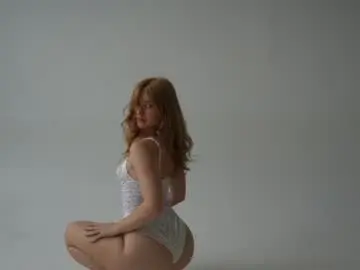 Chaturbate Best live sex cam show of alisonrouge