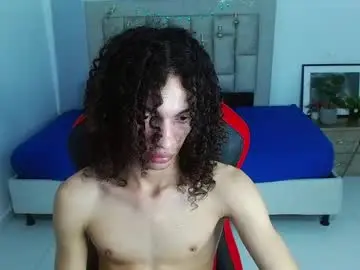 Chaturbate Live Sex Cam of axel_fox7