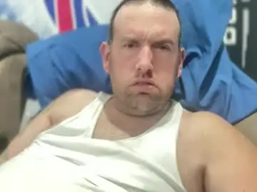 Chaturbate Live Sex Cam of bigcocksuckingslut