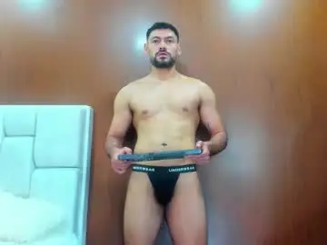 Chaturbate Watch Live Sex Cams of derrybigger_cm