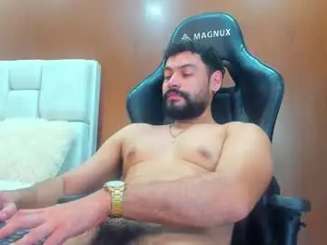 Chaturbate Best live sex cam show of derrybigger_cm