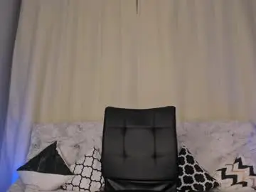 Chaturbate Free Live Porn of emmahotvibe