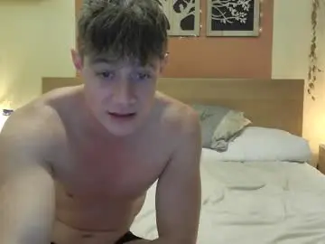 Chaturbate Sex Cam of frenchhornybibs