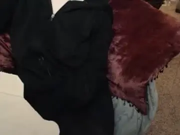 Chaturbate Live Sex Cam of skyblu1