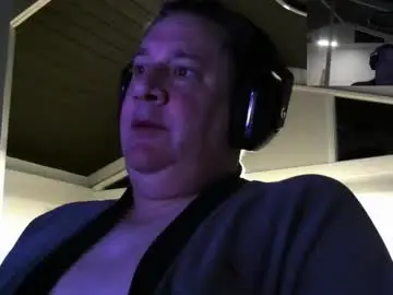 Chaturbate Nude Webcam of boredold235