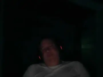 Chaturbate Free Live Porn of boredold235