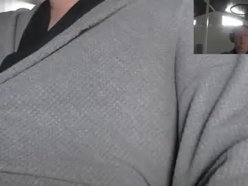 Chaturbate Live Sex Cam of boredold235