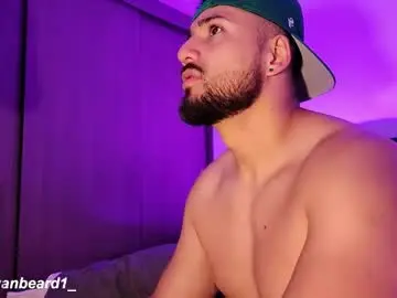 Chaturbate Best live sex cam show of bryanbeard