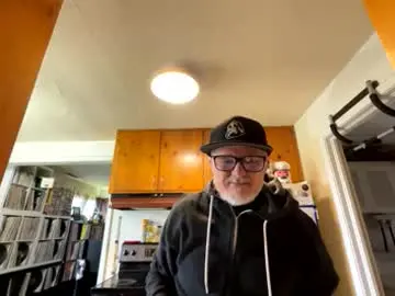 Chaturbate Live Sex Cam of garypumpt