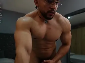 Chaturbate Watch Live Sex Cams of loganmartinx