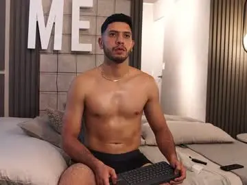 Chaturbate Best live sex cam show of thiago_voss