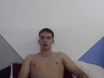 Chaturbate Live Sex Cam of bruno_steel1