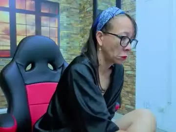 Chaturbate Adult Video Chat of daniela_xue