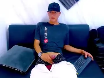 james_bronow_ from chaturbate