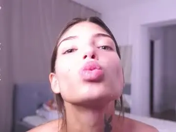 Chaturbate Live Sex Cam of kittyummy